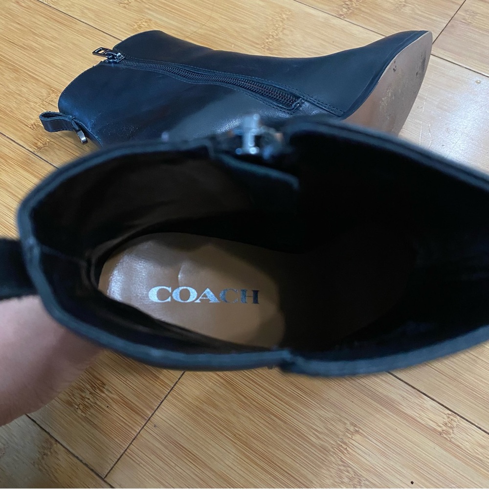 Coach Jemma Black Leather Ankle Boots Heeled Booties Zip Back Classic Size 7.5 - Picture 11 of 12
